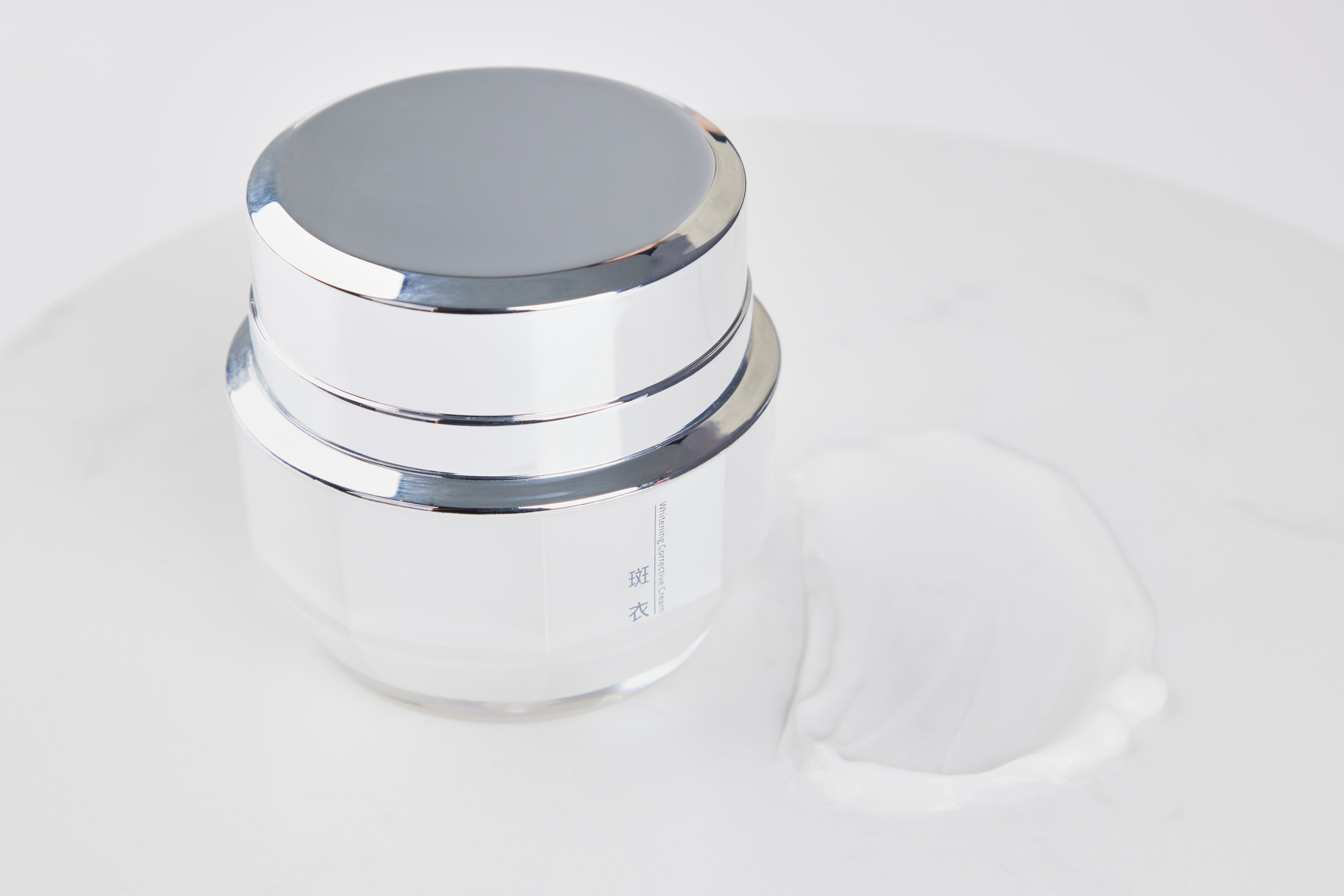 斑衣 – 貴妃科研增白肌底去斑霜