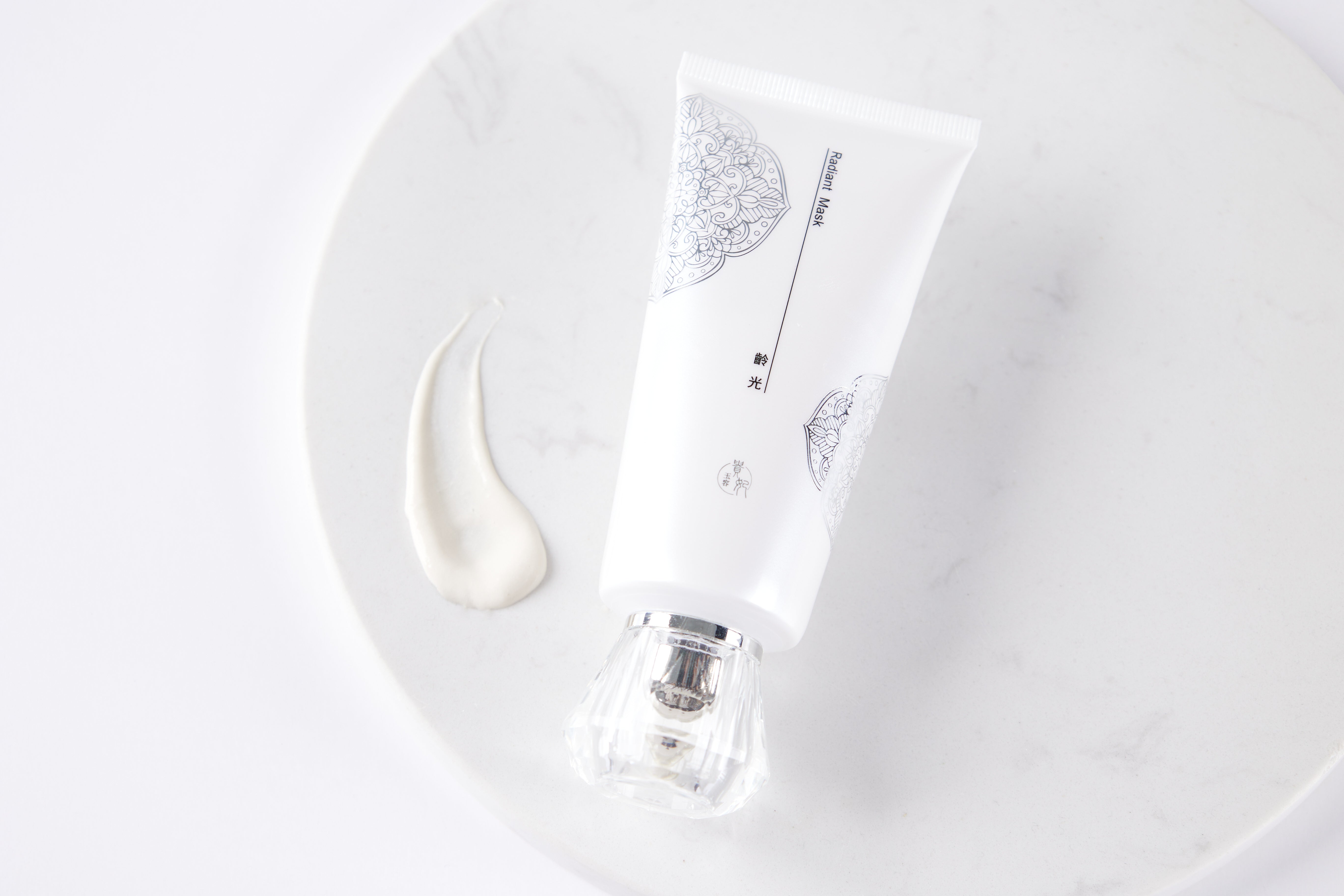 Radiant Mask 60 ml/2.0 FL. OZ